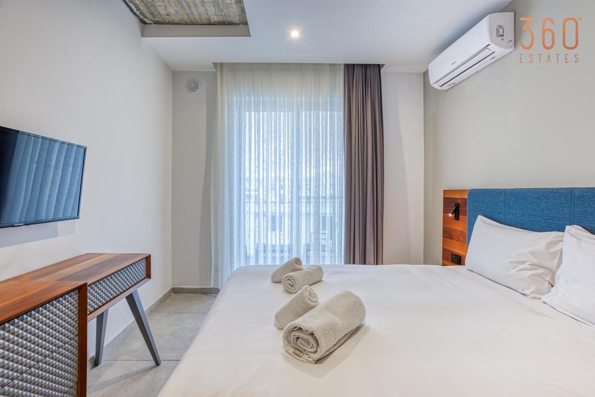 The Swieqi Poolside Suites Is-Swieqi Exterior photo